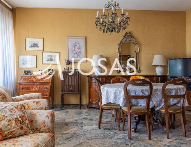 appartamento in vendita a Roma in zona Tor di Quinto