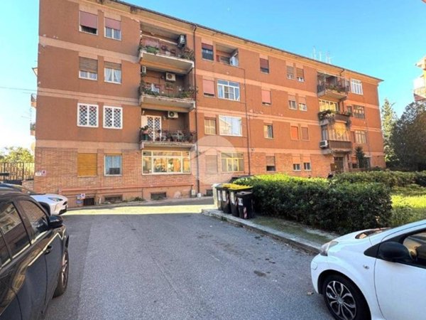 appartamento in vendita a Roma in zona Acilia