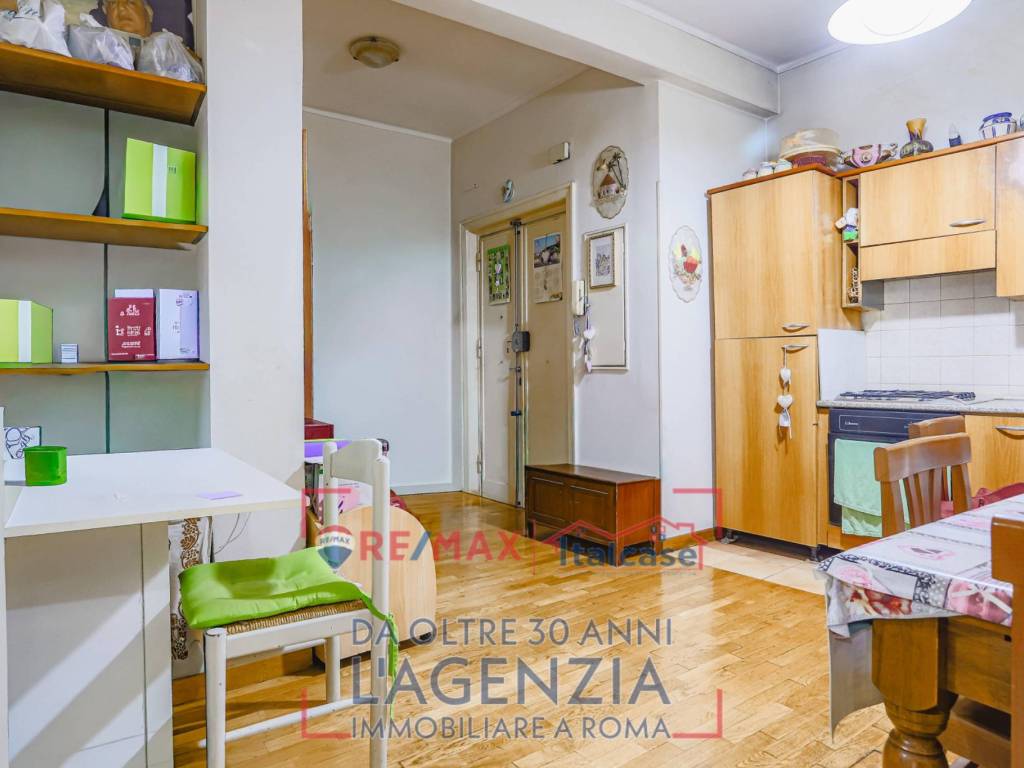 appartamento in vendita a Roma in zona Aurelio