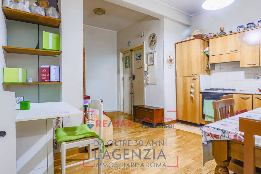 appartamento in vendita a Roma in zona Aurelio