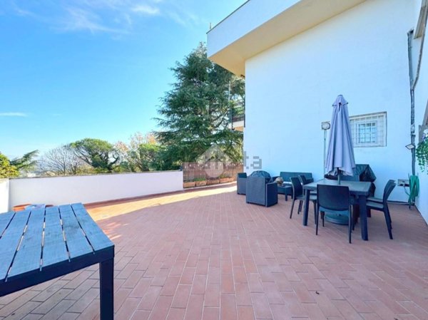 appartamento in vendita a Roma in zona Tor di Quinto