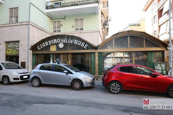negozio in vendita a Roma in zona Appio Latino