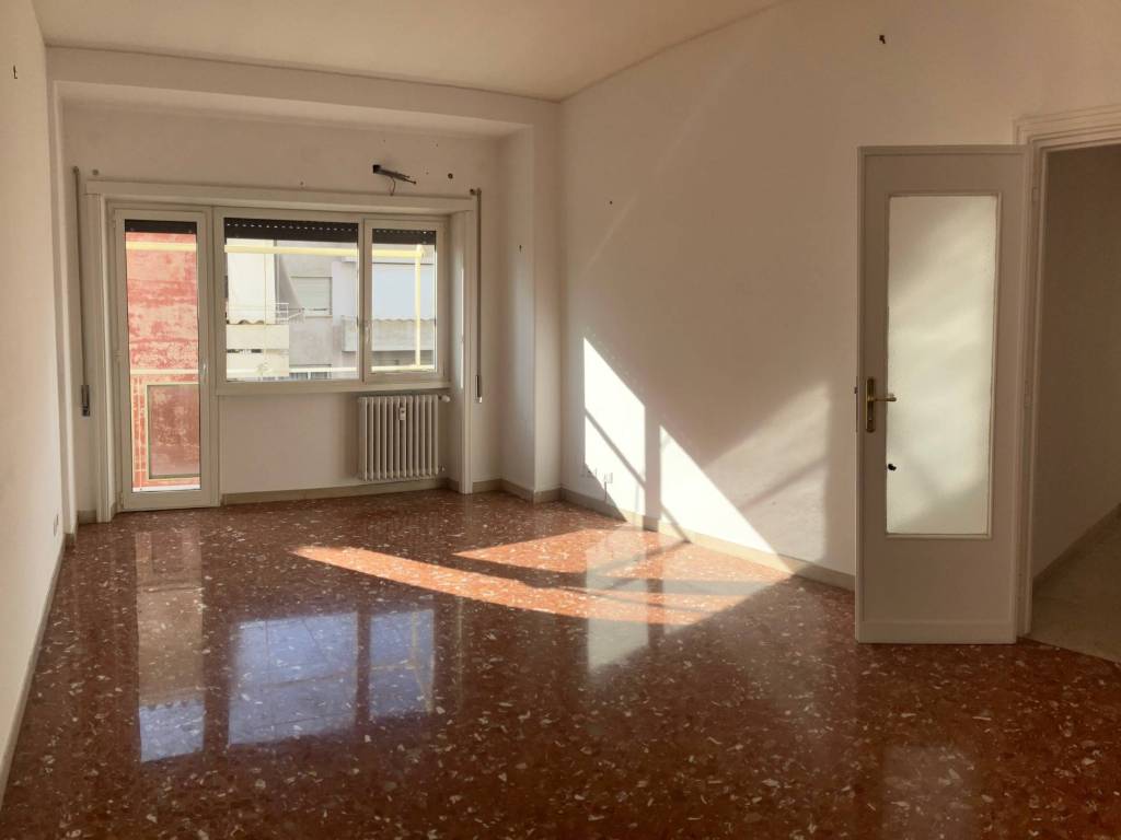 appartamento in vendita a Roma in zona Portuense