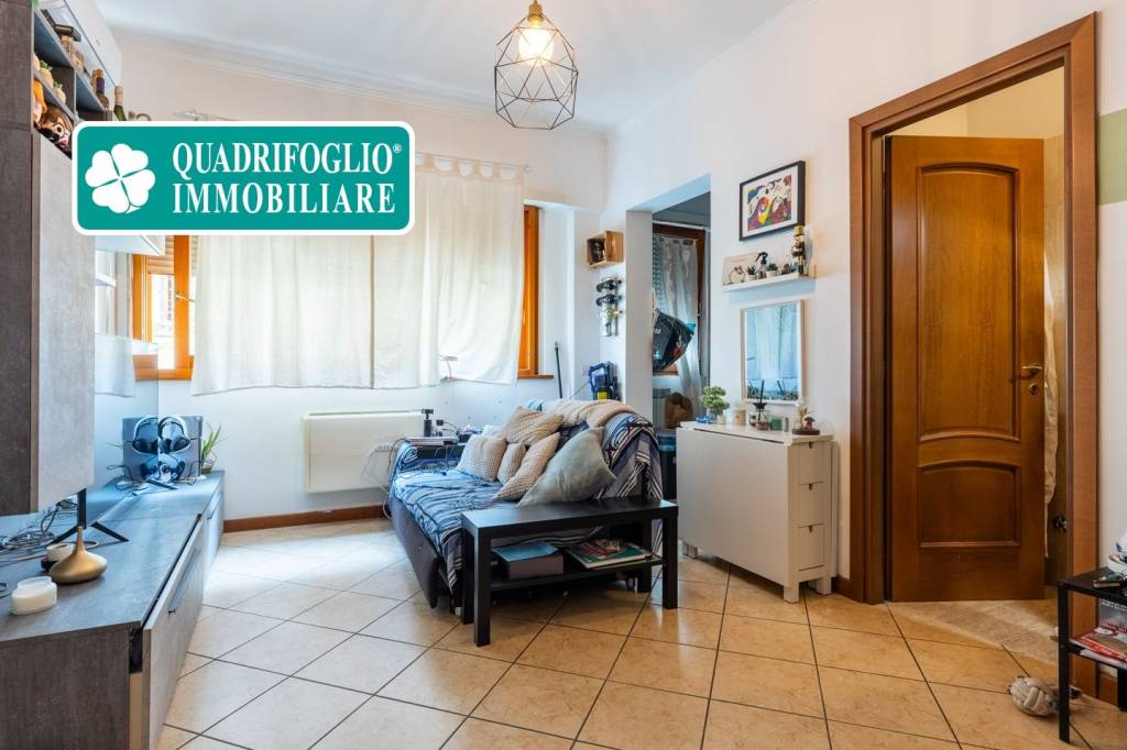 appartamento in vendita a Roma in zona Acilia