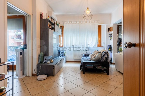 appartamento in vendita a Roma in zona Acilia