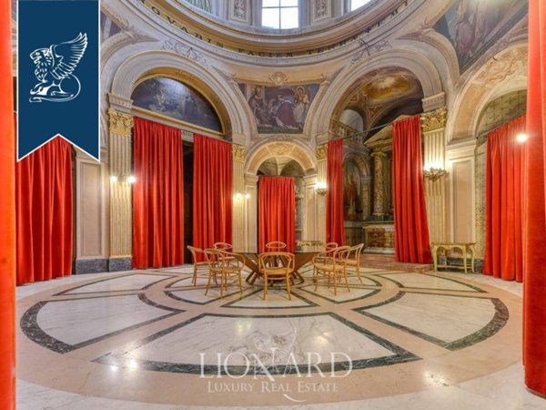 intera palazzina in vendita a Roma in zona Centro Storico