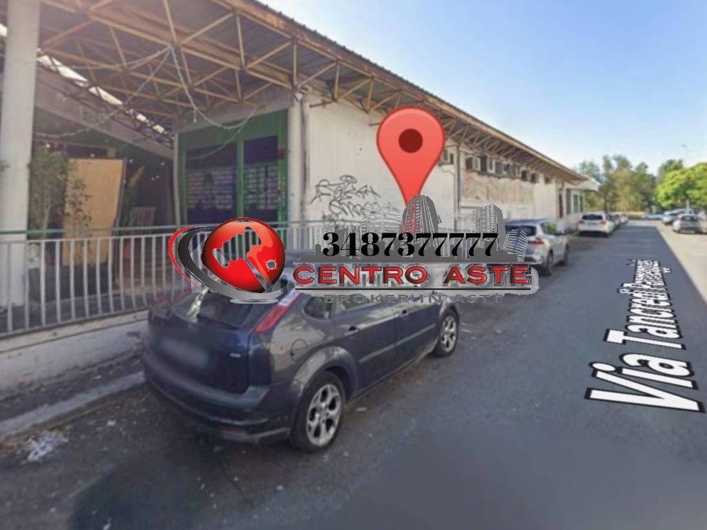 negozio in vendita a Roma in zona Casal Palocco