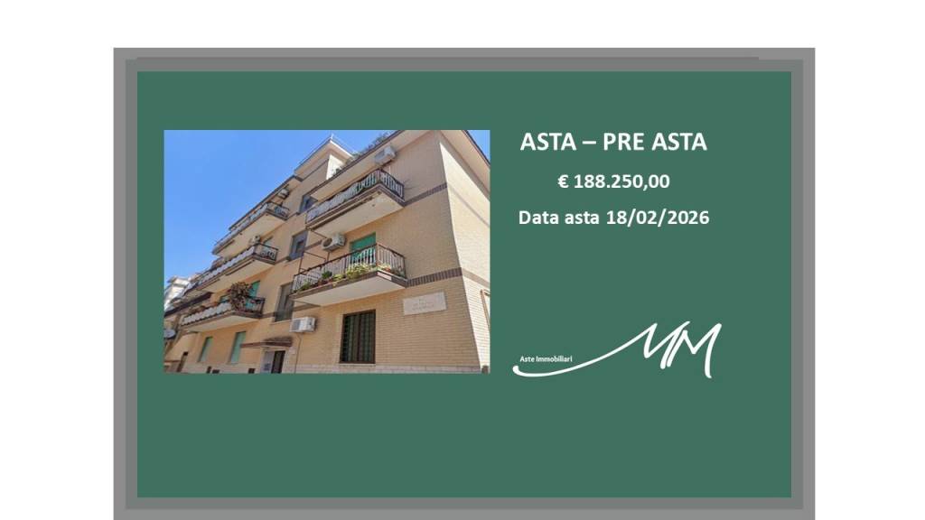 appartamento in vendita a Roma in zona Colle del Sole