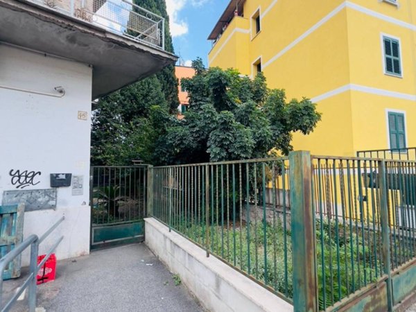 appartamento in vendita a Roma in zona Prenestino-Centocelle