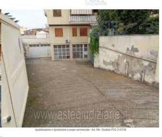 negozio in vendita a Roma in zona Tor Vergata/Torrenova