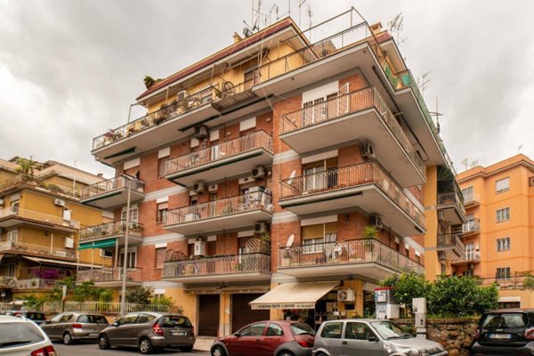 appartamento in vendita a Roma in zona Primavalle
