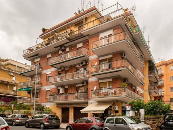 appartamento in vendita a Roma in zona Primavalle