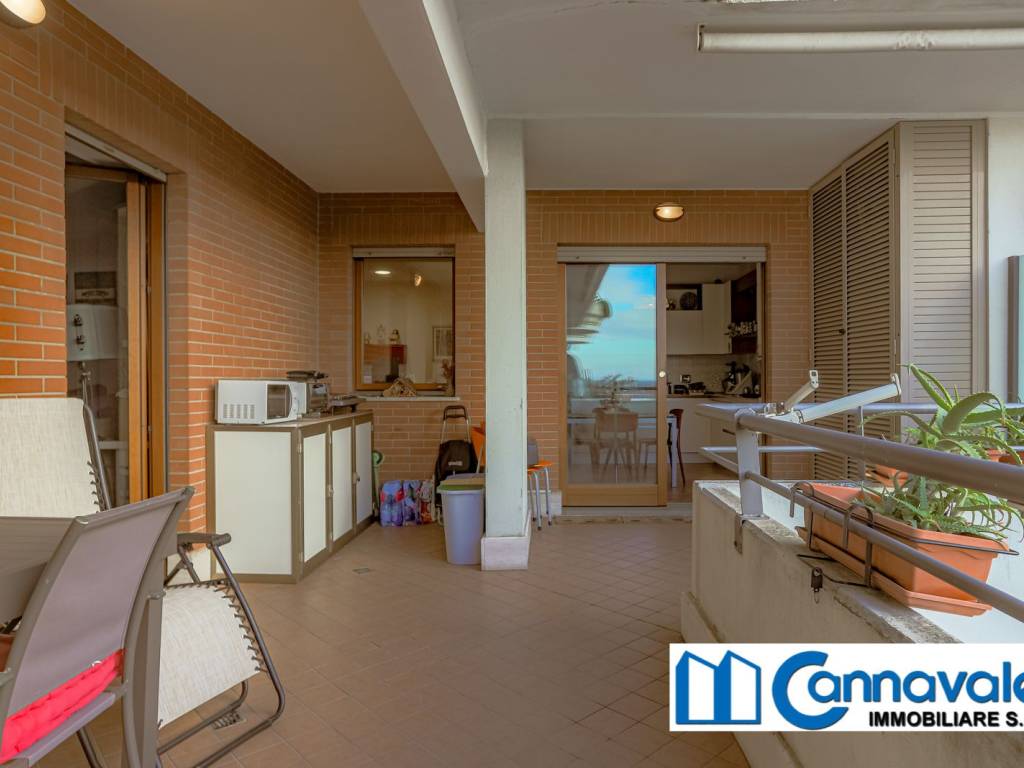 appartamento in vendita a Roma in zona Acilia