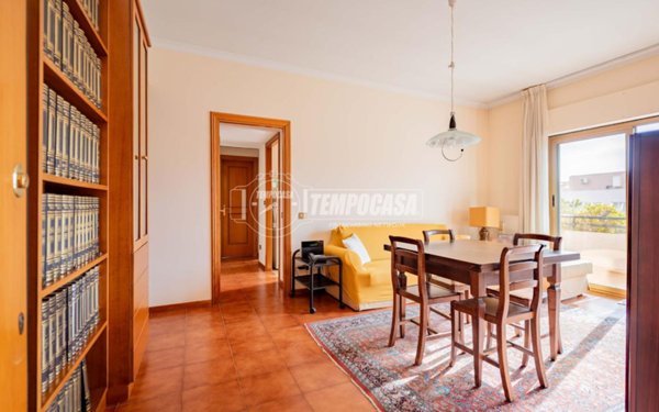 appartamento in vendita a Roma in zona Mostacciano