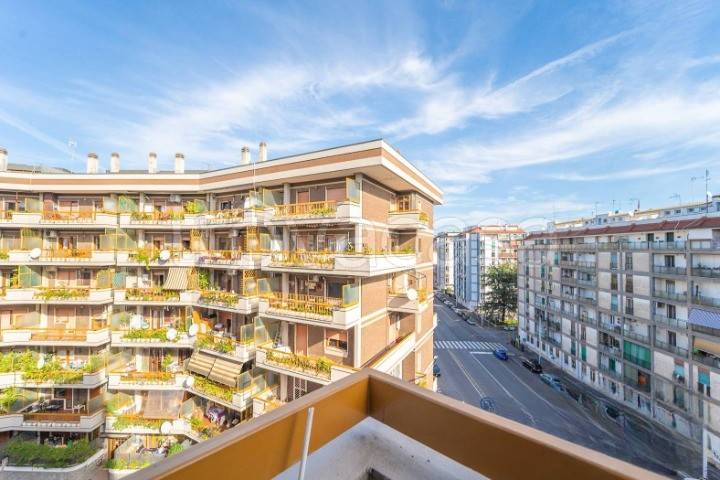 appartamento in vendita a Roma in zona Salario