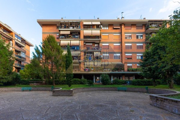 appartamento in vendita a Roma in zona Appio Claudio