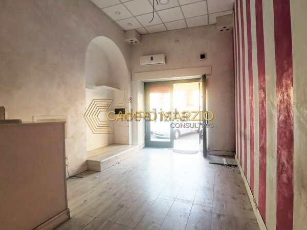 negozio in vendita a Roma in zona Rione Prati