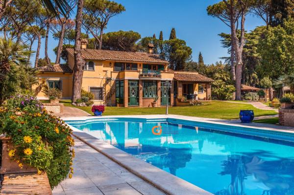 casa indipendente in vendita a Roma