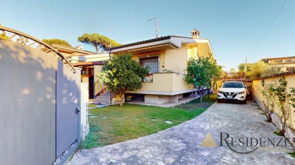 casa indipendente in vendita a Roma in zona Infernetto