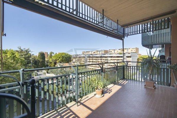 appartamento in vendita a Roma in zona Ardeatino