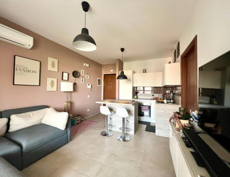 appartamento in vendita a Roma in zona Ostiense