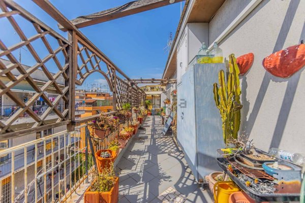 appartamento in vendita a Roma in zona Prenestino-Centocelle