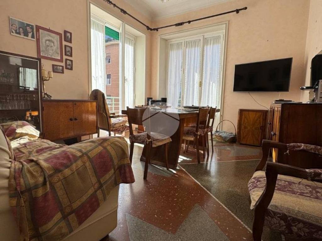 appartamento in vendita a Roma in zona Nomentano