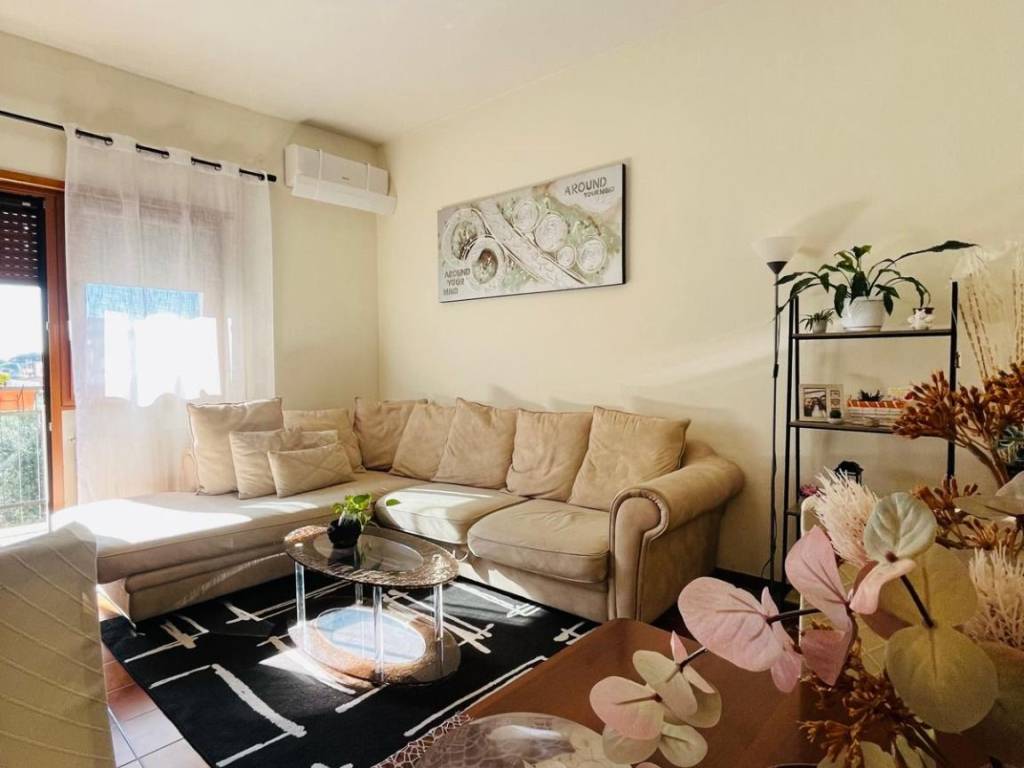 appartamento in vendita a Roma in zona Massimina/Casal Lumbroso