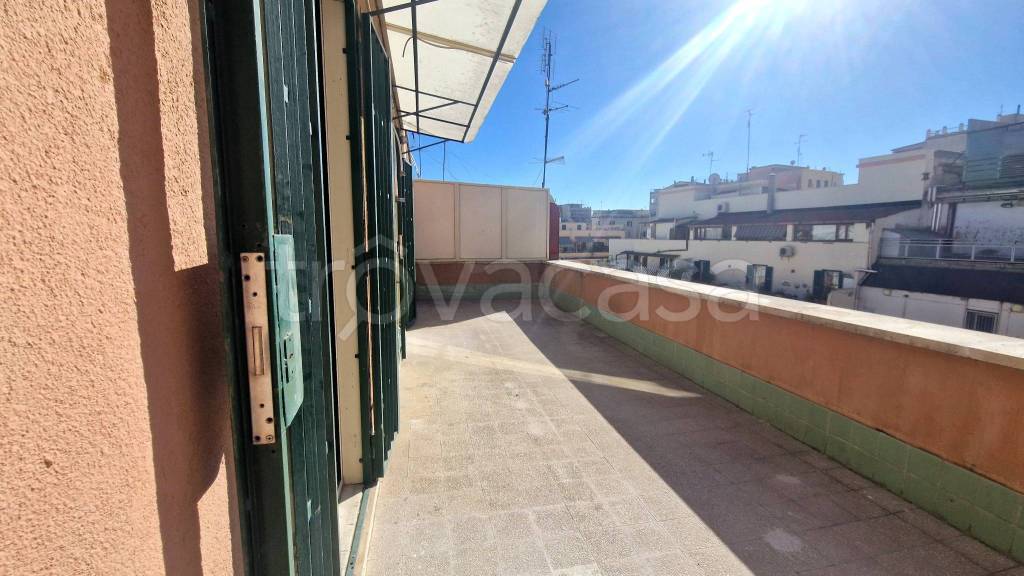 appartamento in vendita a Roma in zona Tuscolano