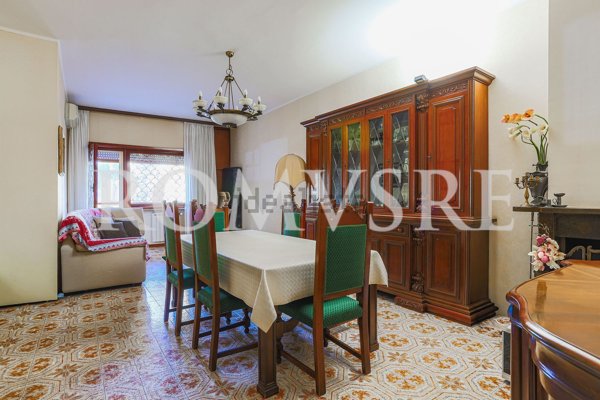 appartamento in vendita a Roma in zona Ostia