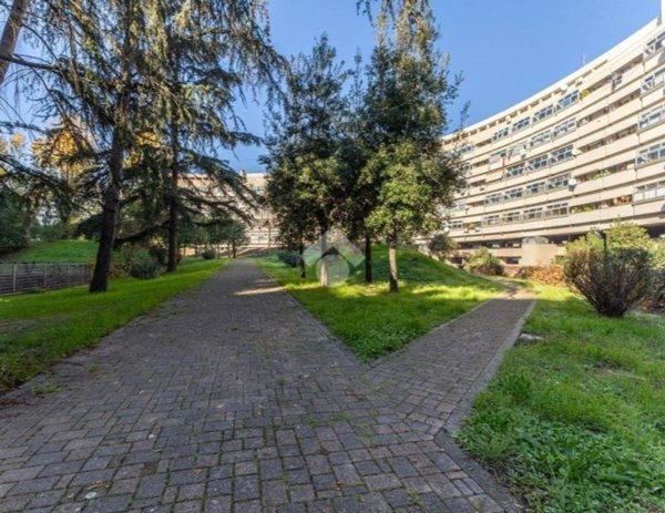appartamento in vendita a Roma in zona Ardeatino