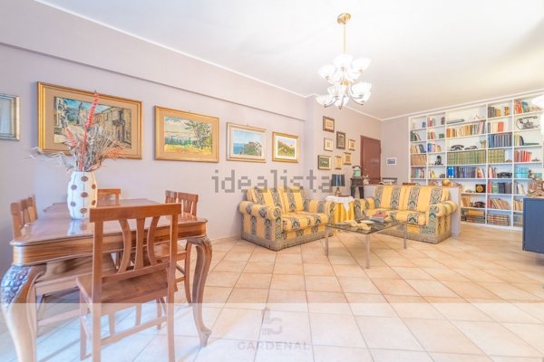 appartamento in vendita a Roma in zona Don Bosco