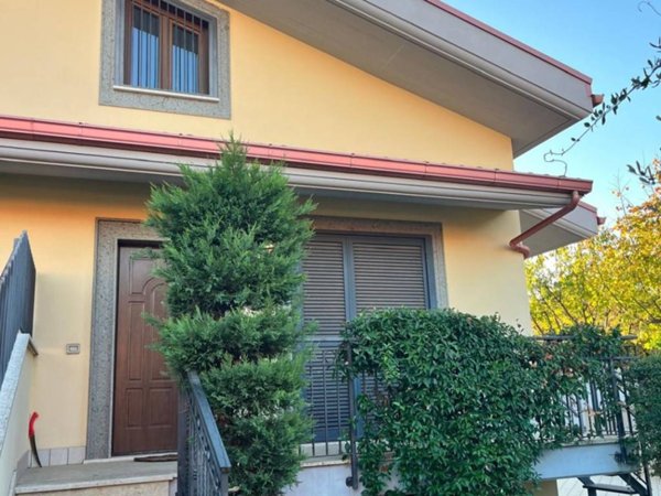 casa indipendente in vendita a Roma in zona Tor Vergata/Torrenova