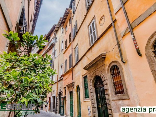 appartamento in vendita a Roma in zona Rione di Ponte