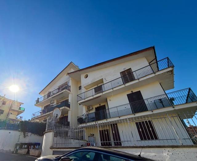 appartamento in vendita a Roma in zona Ponte di Nona