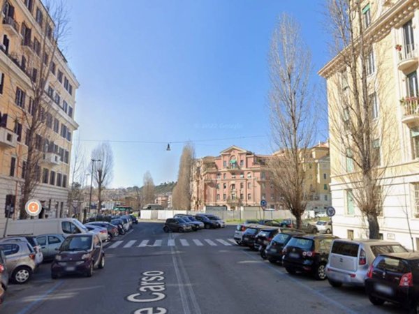 appartamento in vendita a Roma in zona Della Vittoria