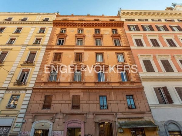 appartamento in vendita a Roma in zona Esquilino