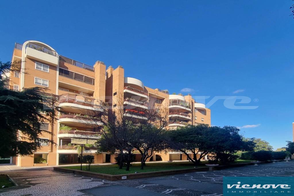 appartamento in vendita a Roma in zona Torrino