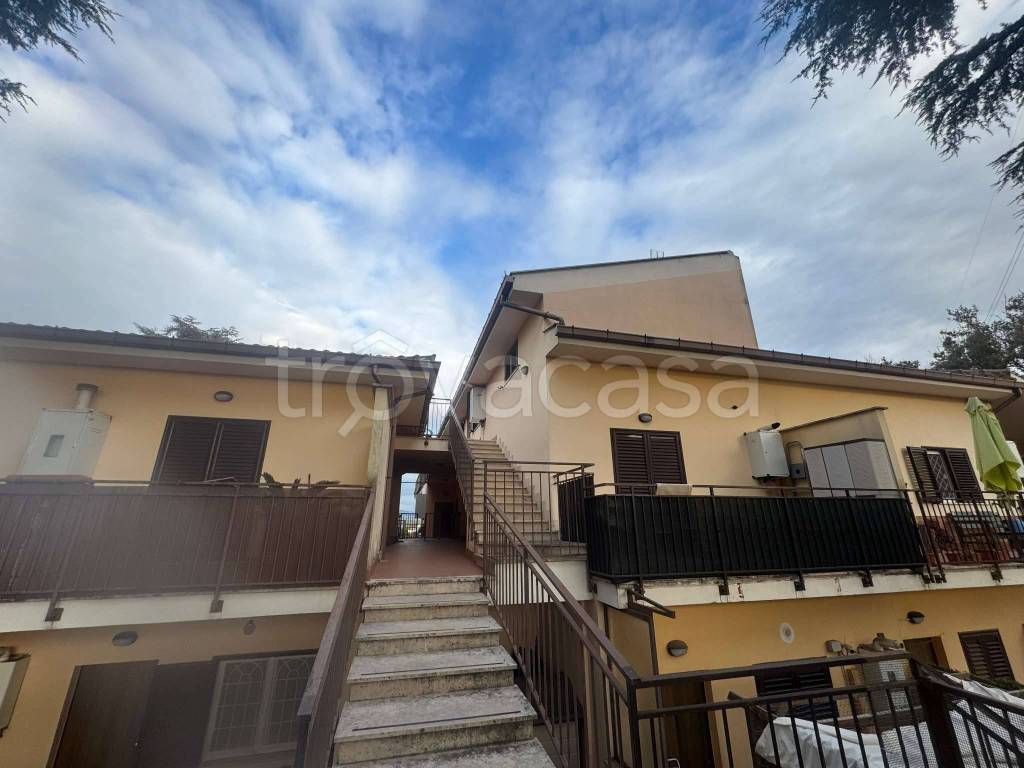 appartamento in vendita a Roma in zona Monte Migliore