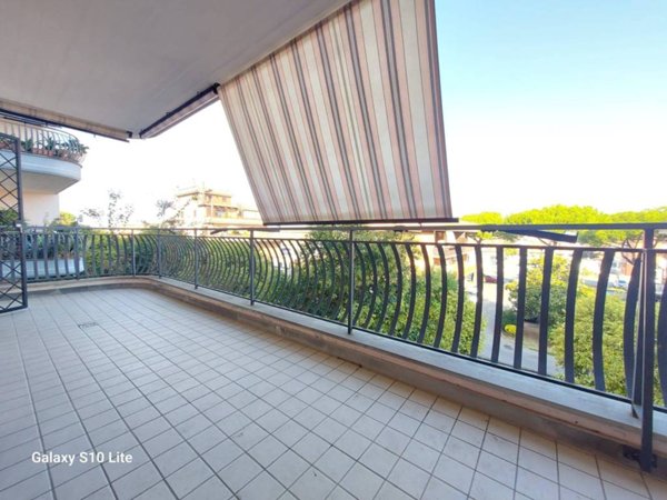 appartamento in vendita a Roma in zona Finocchio