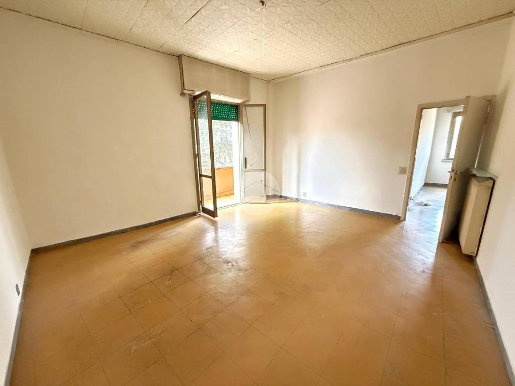 appartamento in vendita a Roma in zona Ostiense