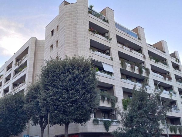 appartamento in vendita a Roma in zona Ostia