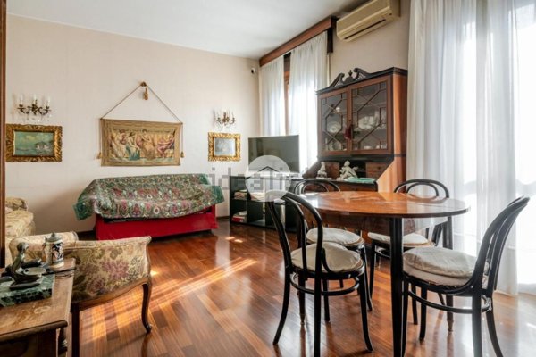 appartamento in vendita a Roma in zona Della Vittoria