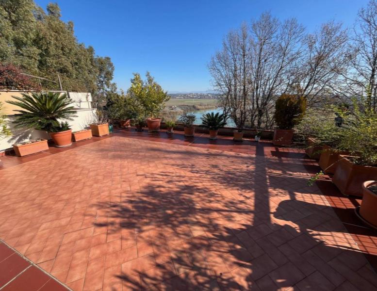 appartamento in vendita a Roma in zona Labaro