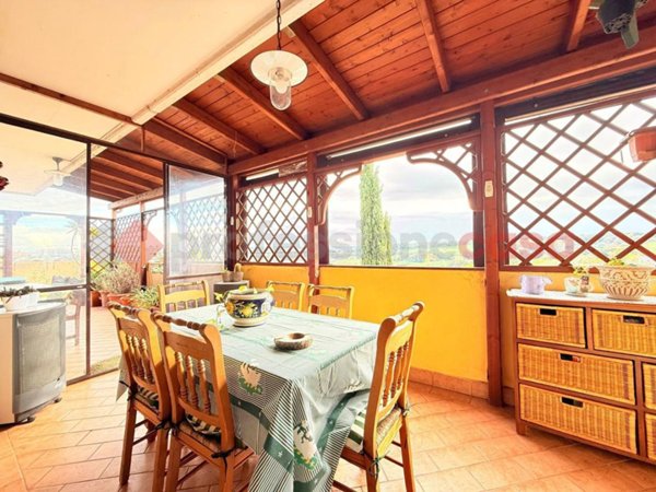 appartamento in vendita a Roma in zona Acilia