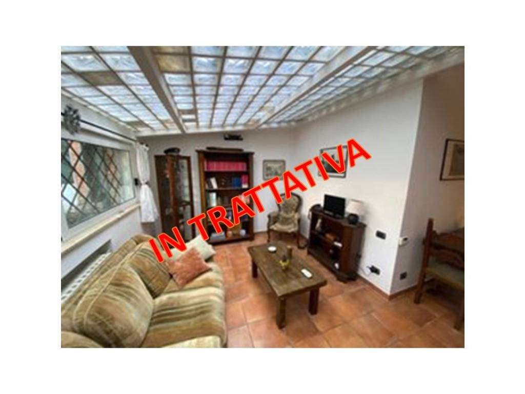 appartamento in vendita a Roma in zona Giuliano Dalmata