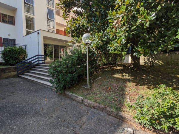 appartamento in vendita a Roma in zona Giuliano Dalmata