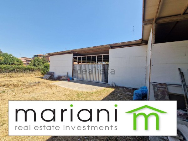 ufficio in vendita a Roma in zona EUR