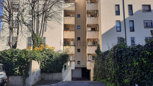 appartamento in vendita a Roma in zona Torrino