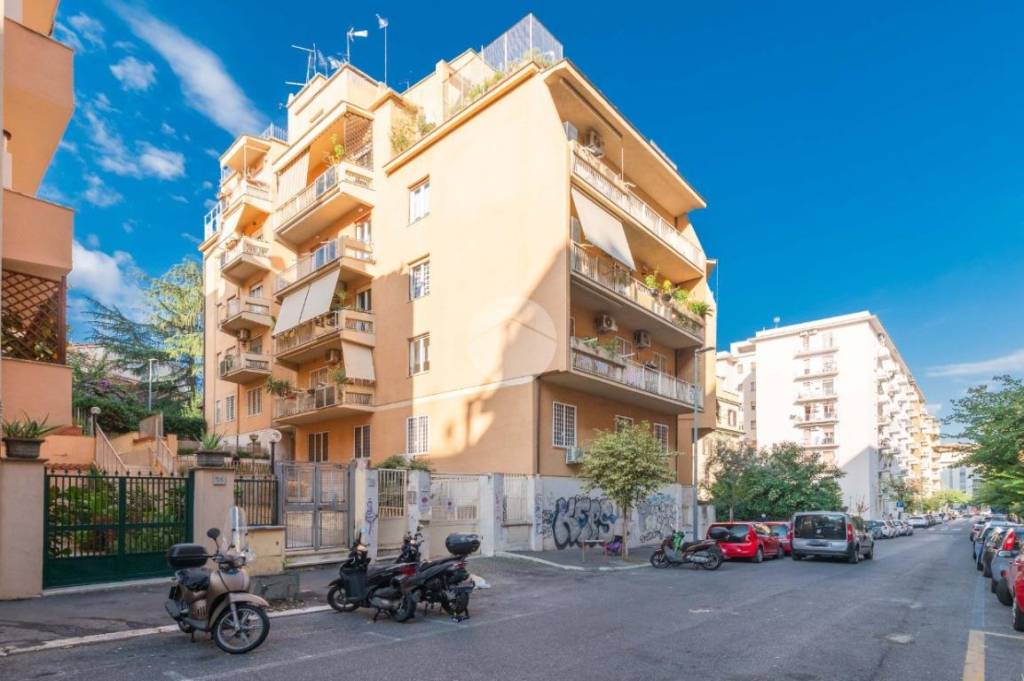 appartamento in vendita a Roma in zona Trieste